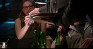 Supergirl 2.Sezon 12.Bölüm Supergirl 2.Sezon 12.Bölüm