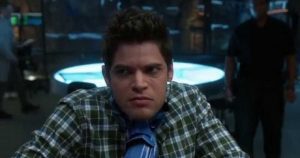 Supergirl 1.Sezon 15.Bölüm Supergirl 1.Sezon 15.Bölüm