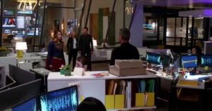 Supergirl 1.Sezon 19.Bölüm Supergirl 1.Sezon 19.Bölüm