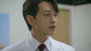 Ghost Doctor 1. Sezon 1. Bölüm izle Ghost Doctor 1. Sezon 1. Bölüm izle