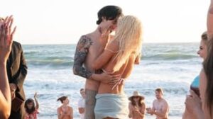 Pam & Tommy 1. Sezon 2. Bölüm izle Pam & Tommy 1. Sezon 2. Bölüm izle