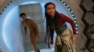 Naomi 1. Sezon 7. Bölüm izle Naomi 1. Sezon 7. Bölüm izle